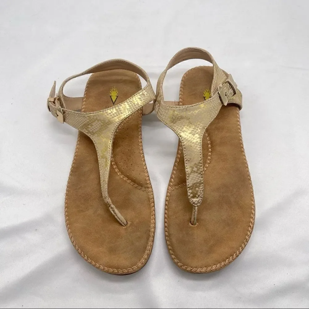 Volatile Girls Sandals size 4